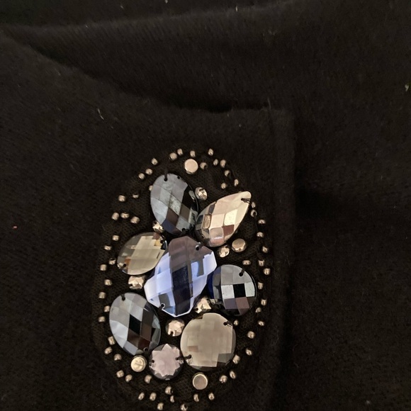 JM COLLECTION WOMAN 💯 PERCENT WOOL JACKET WITH EMBELLISHMENTS Size 2X. - Picture 4 of 7